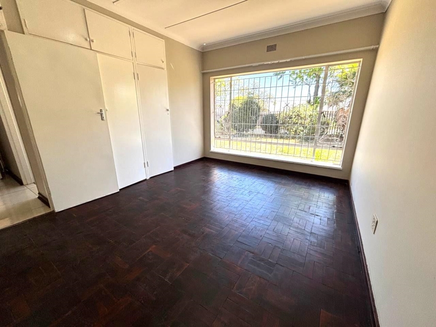 5 Bedroom Property for Sale in Ridgeway Gauteng