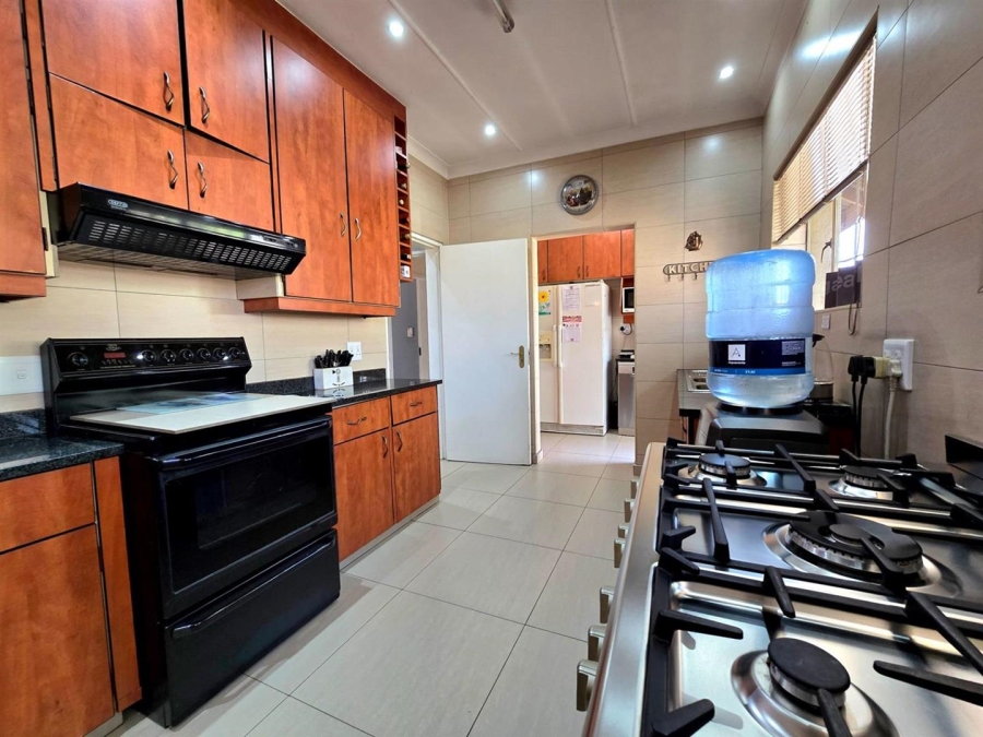 4 Bedroom Property for Sale in Randhart Gauteng