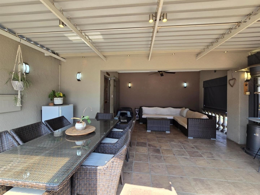 4 Bedroom Property for Sale in Randhart Gauteng