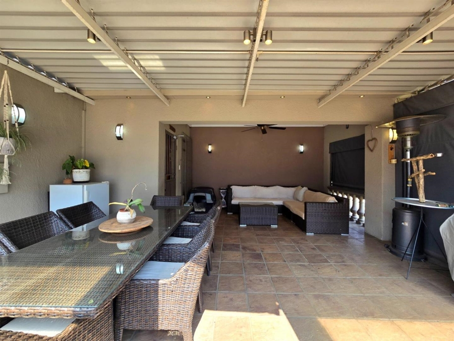 4 Bedroom Property for Sale in Randhart Gauteng