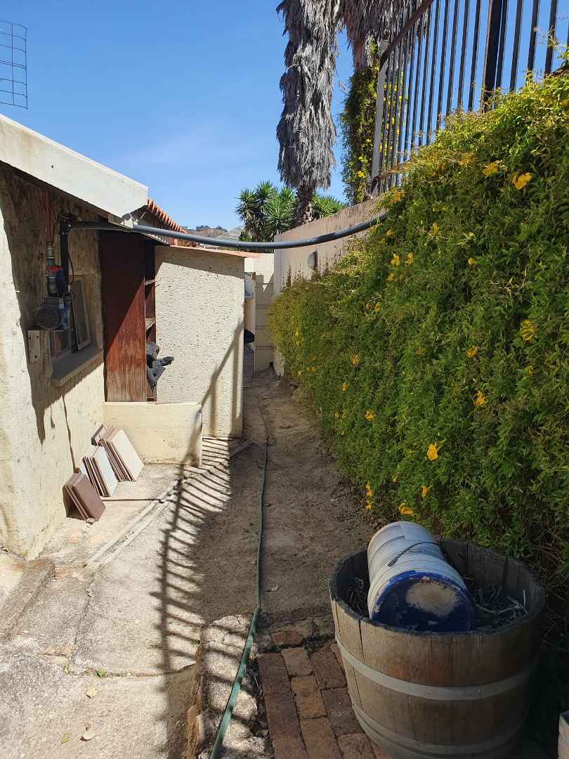 4 Bedroom Property for Sale in Linmeyer Gauteng