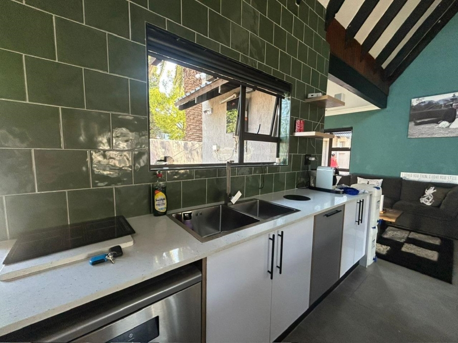 3 Bedroom Property for Sale in Rynfield Gauteng