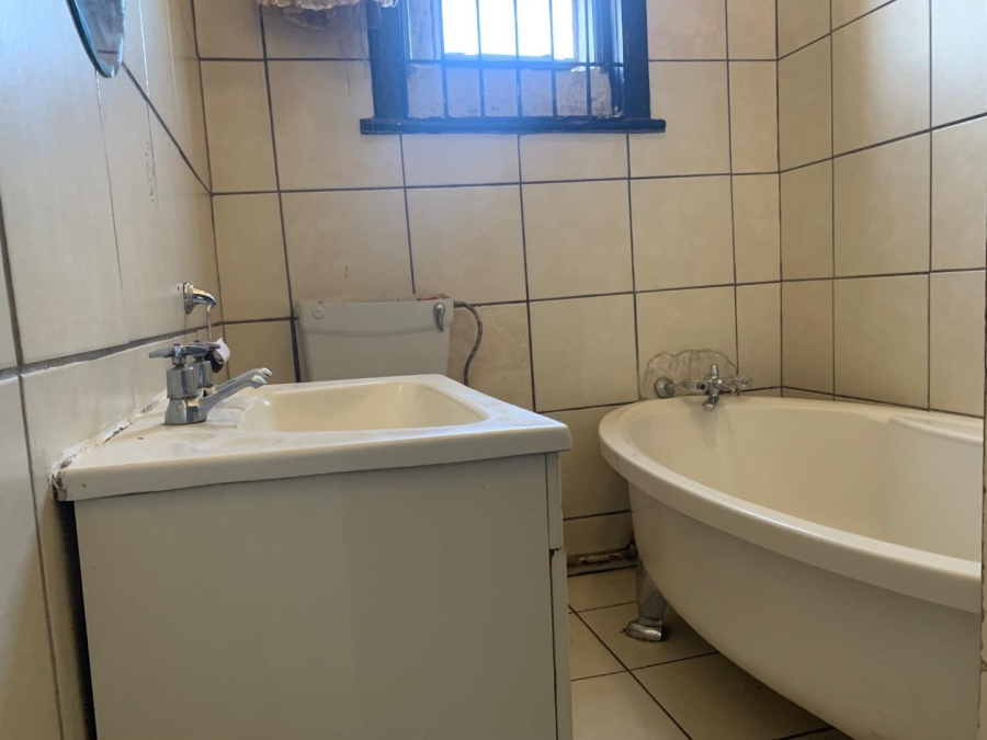 3 Bedroom Property for Sale in Kenilworth Gauteng