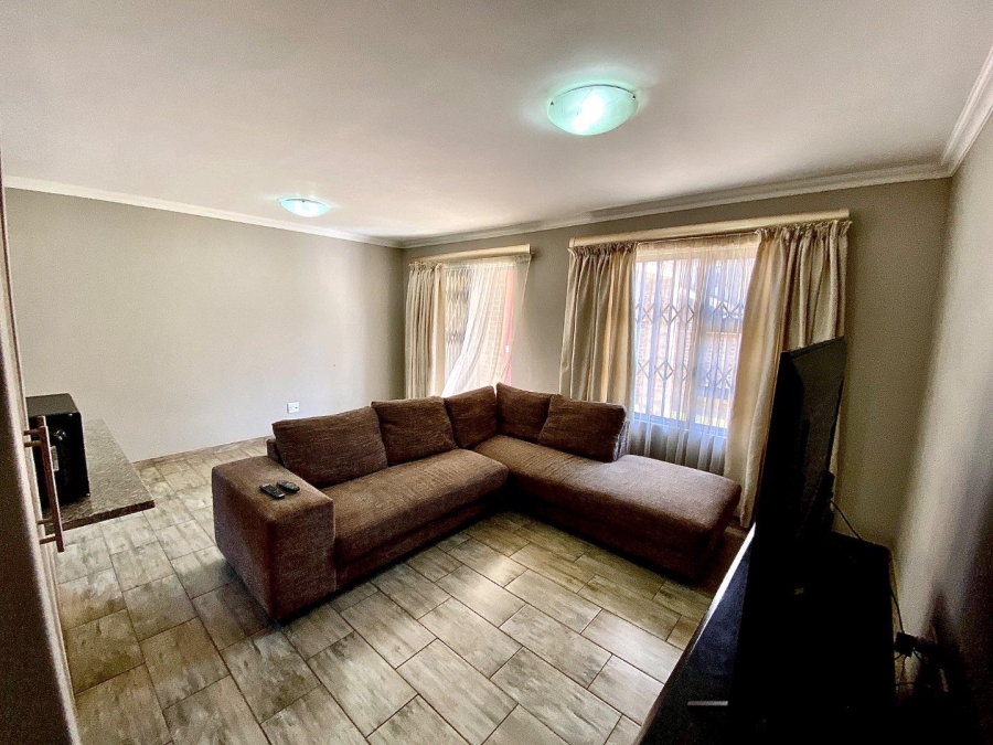 2 Bedroom Property for Sale in Montana Gauteng