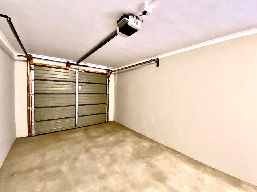 2 Bedroom Property for Sale in Montana Gauteng