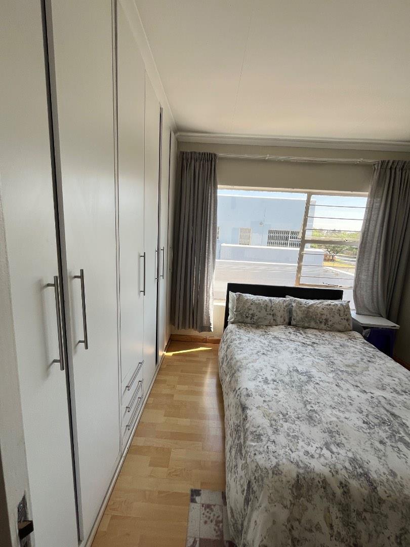 3 Bedroom Property for Sale in Brackenhurst Gauteng