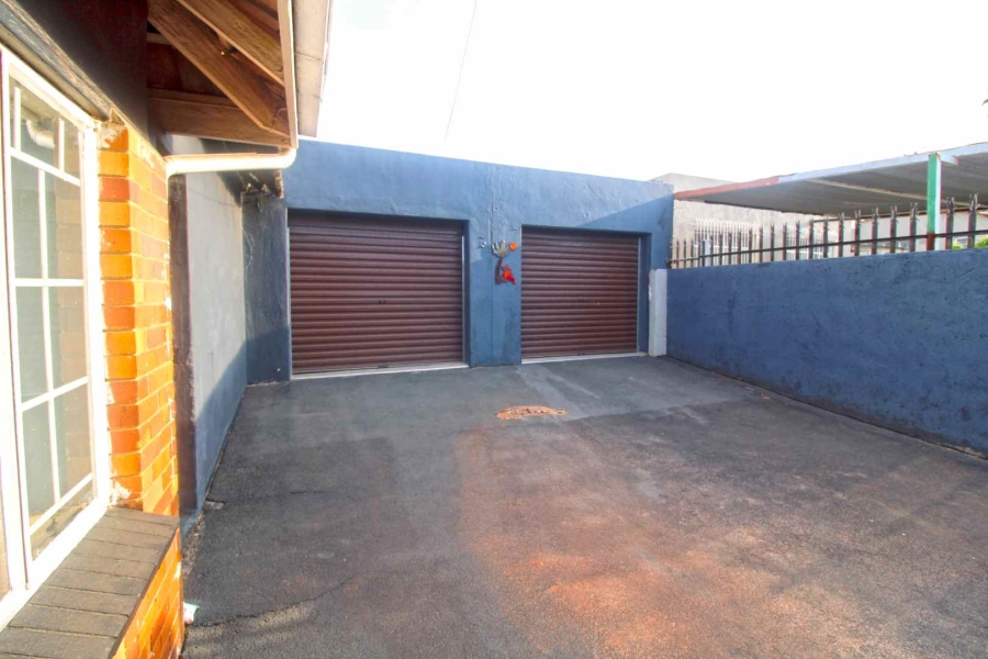4 Bedroom Property for Sale in Discovery Gauteng