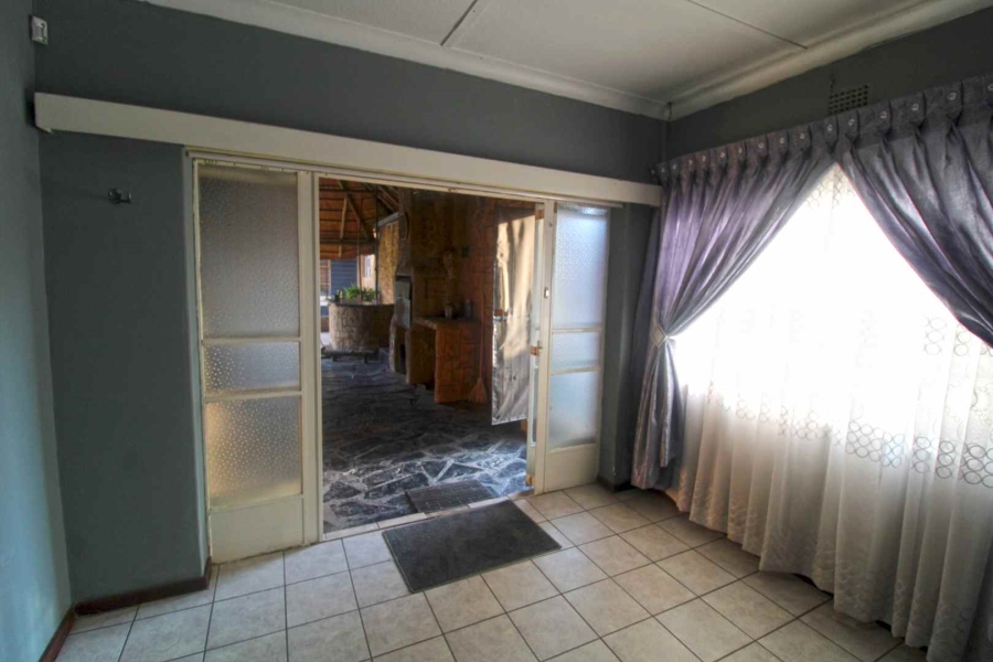 4 Bedroom Property for Sale in Discovery Gauteng