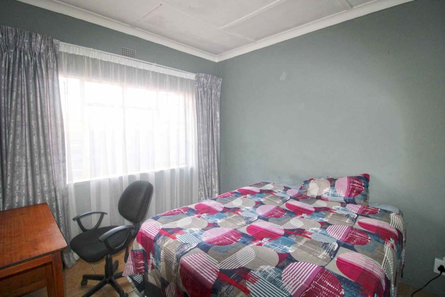 4 Bedroom Property for Sale in Discovery Gauteng
