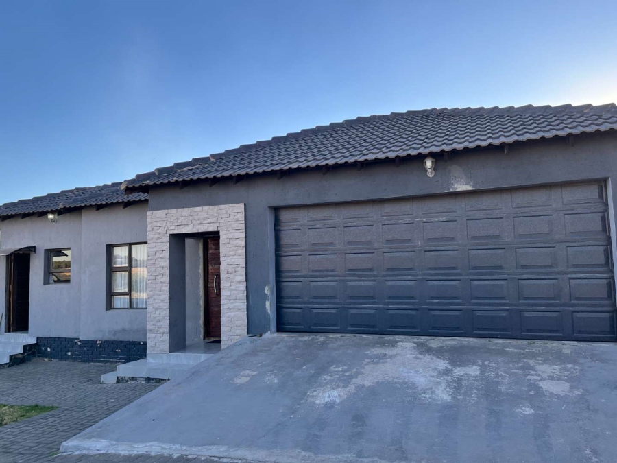 3 Bedroom Property for Sale in Wildtuinpark Gauteng