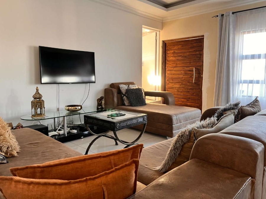 3 Bedroom Property for Sale in Wildtuinpark Gauteng