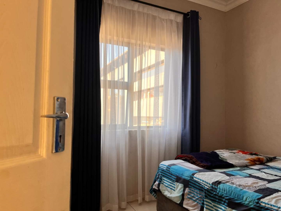 3 Bedroom Property for Sale in Wildtuinpark Gauteng