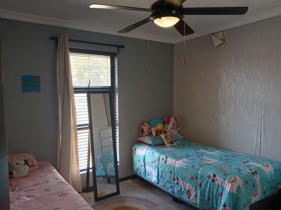 To Let 2 Bedroom Property for Rent in Bedfordview Gauteng