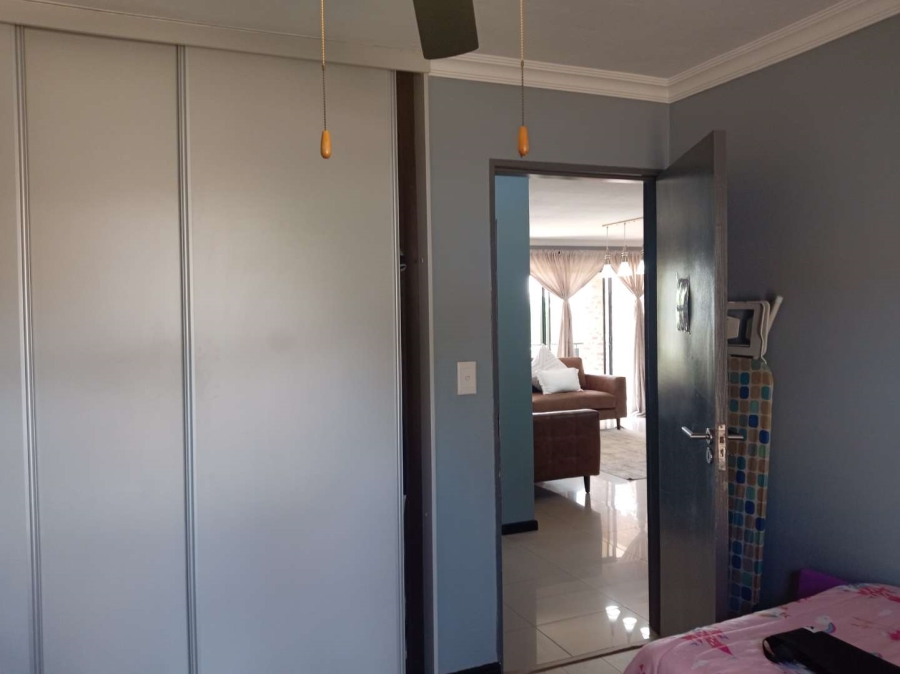 To Let 2 Bedroom Property for Rent in Bedfordview Gauteng