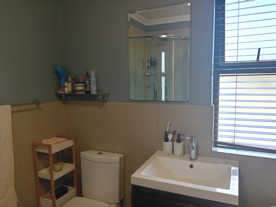 To Let 2 Bedroom Property for Rent in Bedfordview Gauteng