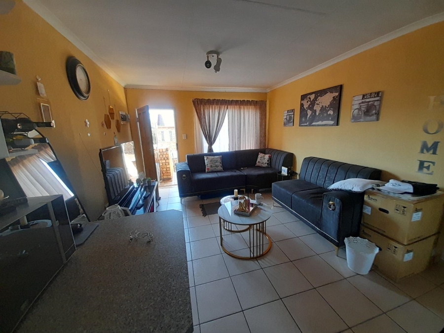 2 Bedroom Property for Sale in Clarina Gauteng