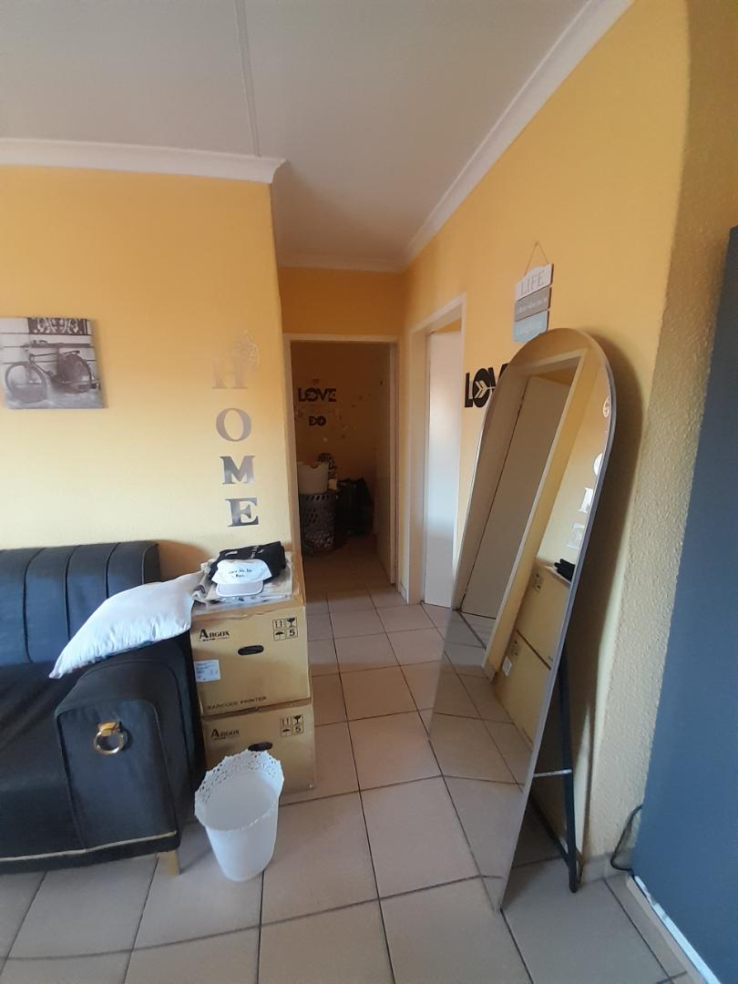 2 Bedroom Property for Sale in Clarina Gauteng