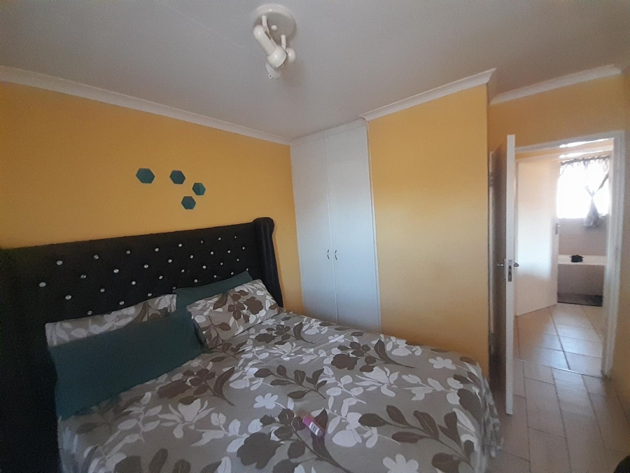 2 Bedroom Property for Sale in Clarina Gauteng