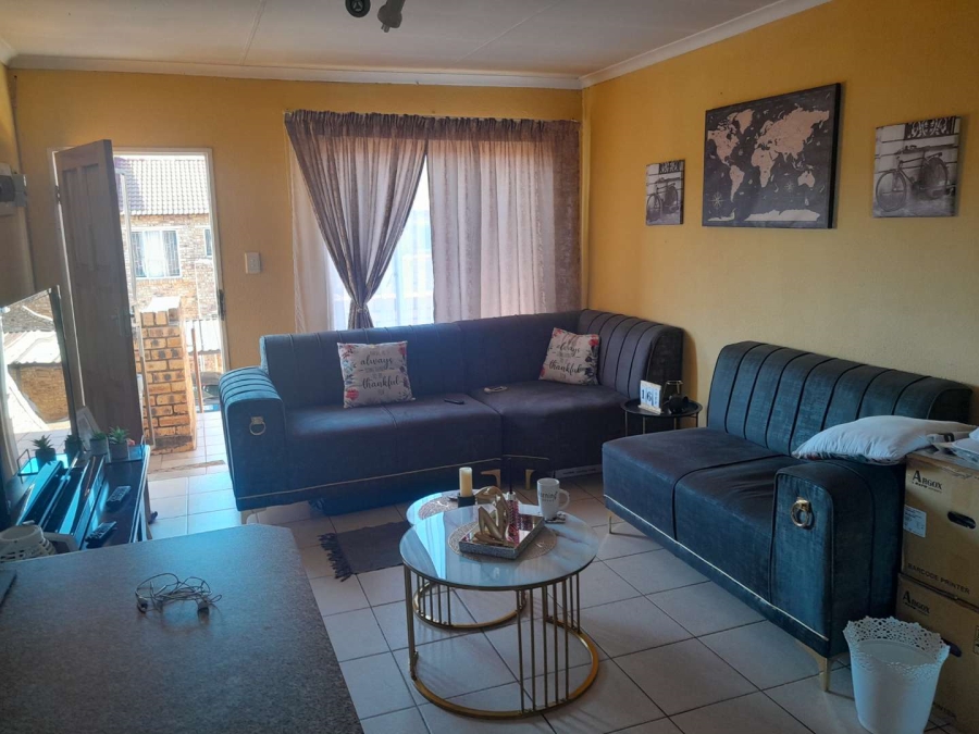 2 Bedroom Property for Sale in Clarina Gauteng