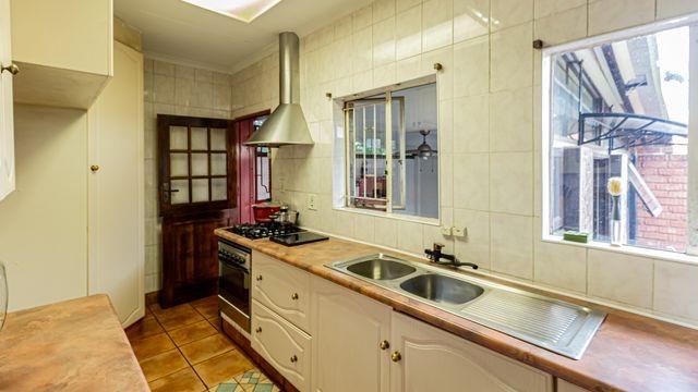 2 Bedroom Property for Sale in Hazelpark Gauteng