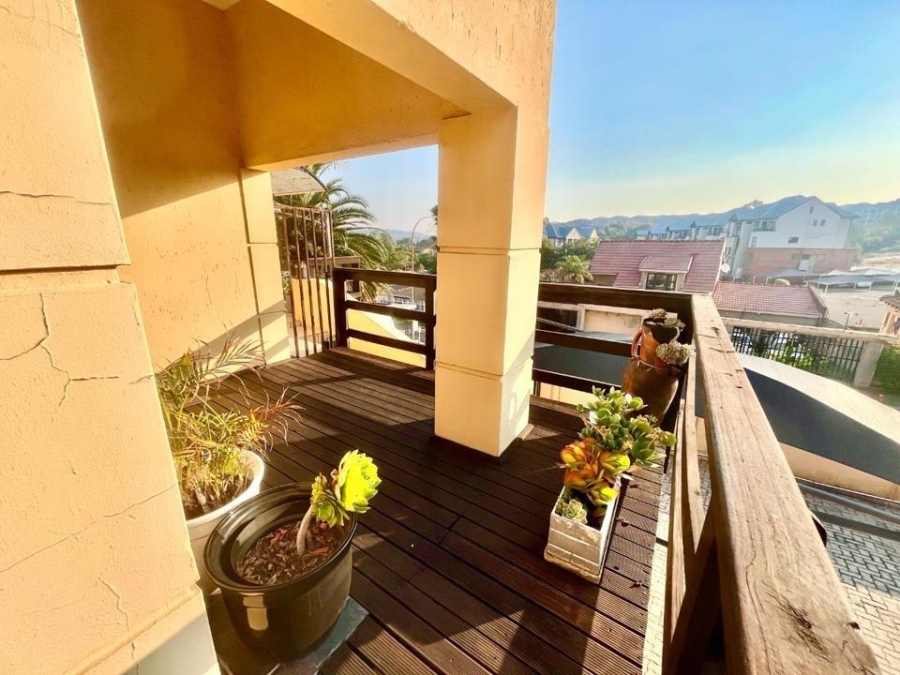 3 Bedroom Property for Sale in Oakdene Gauteng