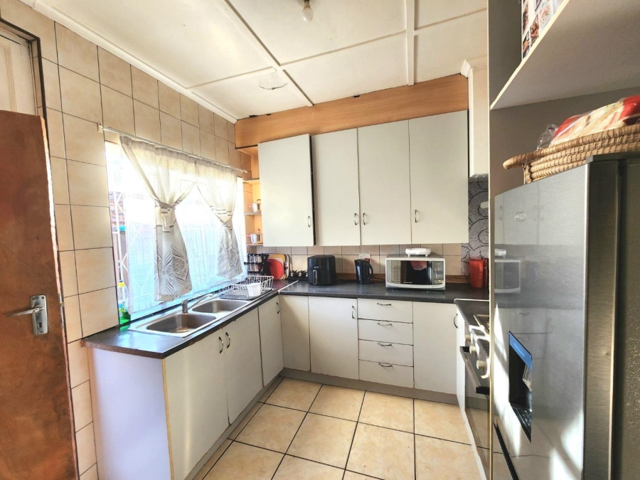3 Bedroom Property for Sale in South Hills Gauteng