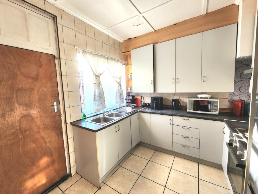 3 Bedroom Property for Sale in South Hills Gauteng