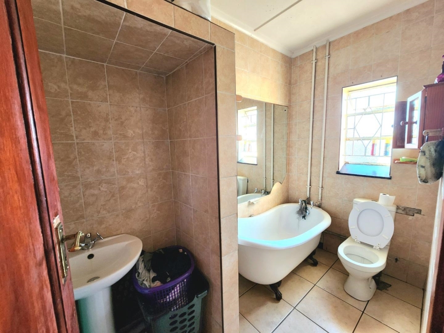3 Bedroom Property for Sale in South Hills Gauteng