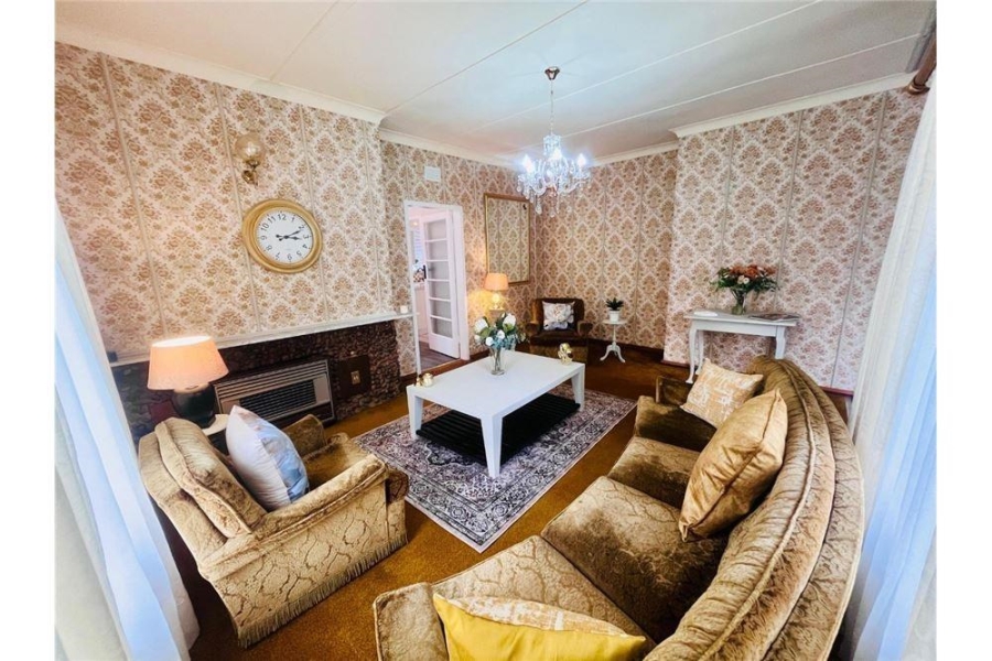 3 Bedroom Property for Sale in South Crest Gauteng