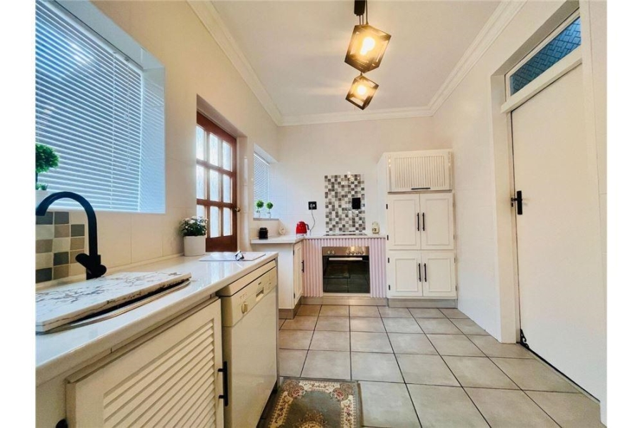 3 Bedroom Property for Sale in South Crest Gauteng