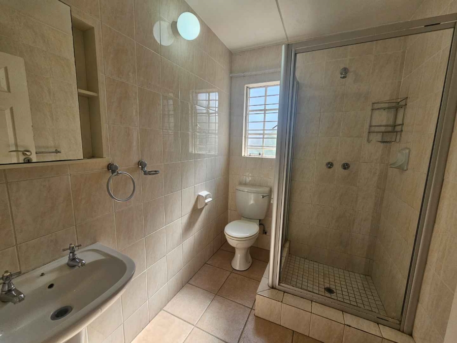 To Let 2 Bedroom Property for Rent in Elardus Park Gauteng