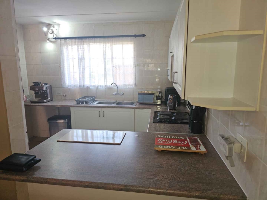 To Let 2 Bedroom Property for Rent in Elardus Park Gauteng