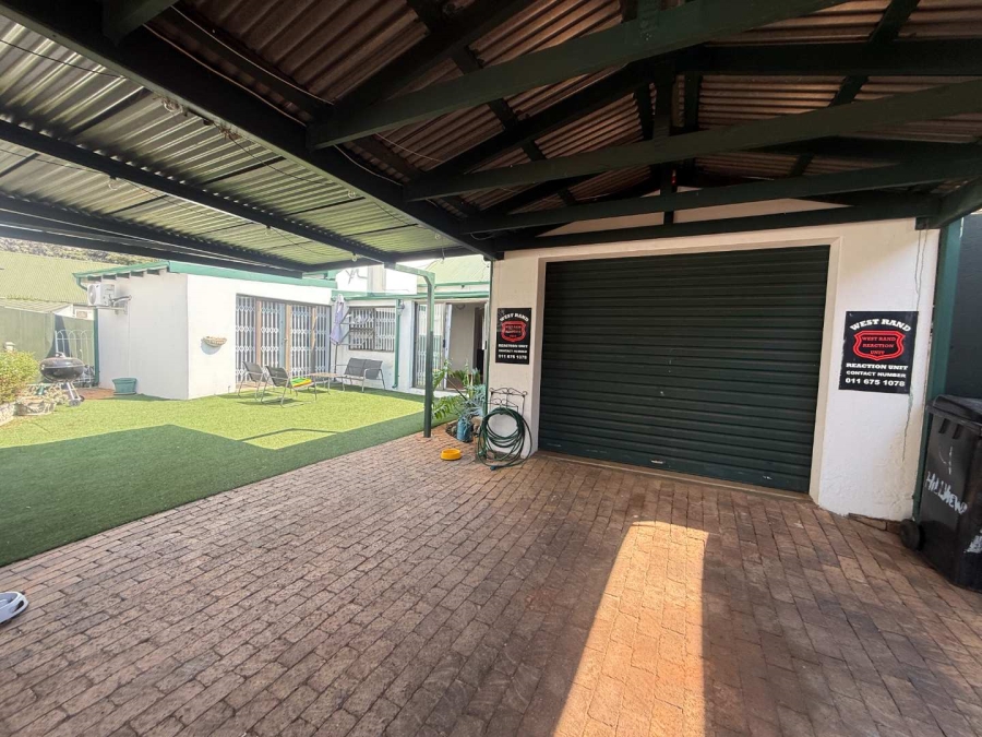 4 Bedroom Property for Sale in Weltevreden Park Gauteng