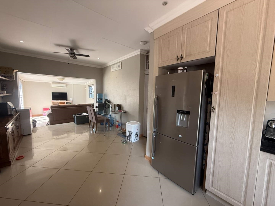 4 Bedroom Property for Sale in Weltevreden Park Gauteng