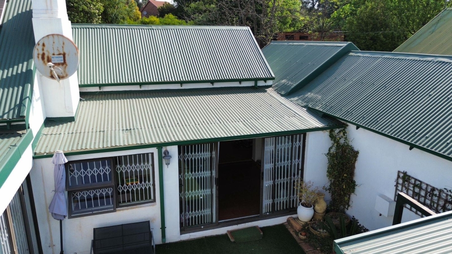 4 Bedroom Property for Sale in Weltevreden Park Gauteng