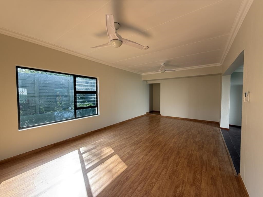 4 Bedroom Property for Sale in Weltevreden Park Gauteng