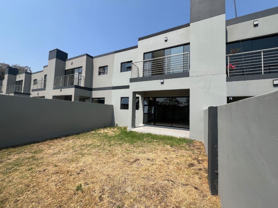 3 Bedroom Property for Sale in Bryanston Gauteng