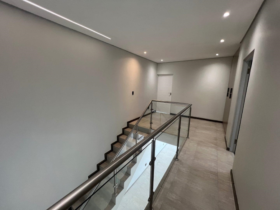 3 Bedroom Property for Sale in Bryanston Gauteng