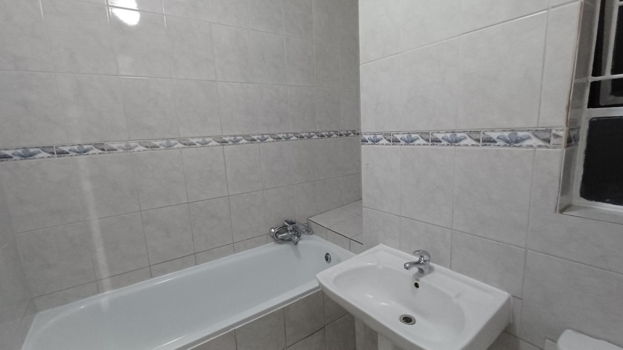 To Let 3 Bedroom Property for Rent in Sunninghill Gauteng