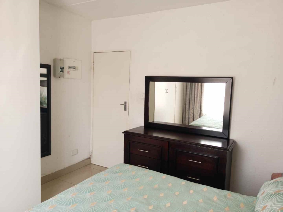 2 Bedroom Property for Sale in Chloorkop Gauteng