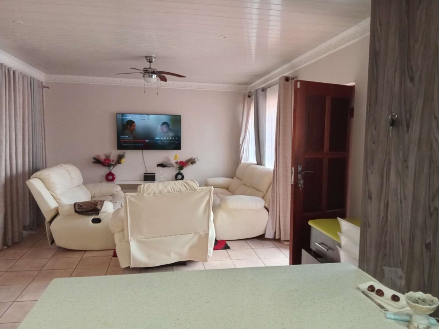 3 Bedroom Property for Sale in Theresa Park Gauteng