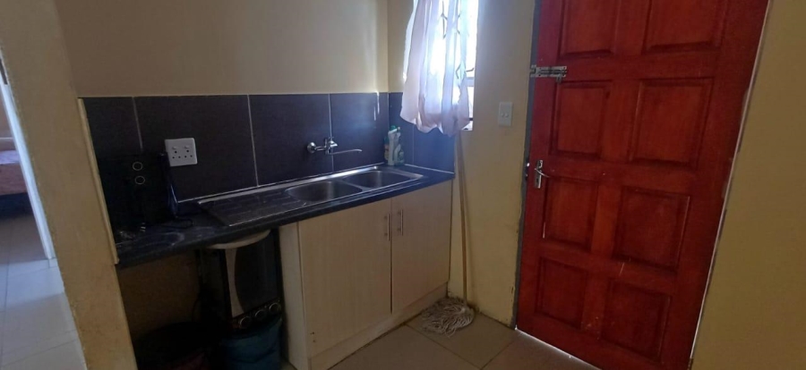 2 Bedroom Property for Sale in Witpoortjie Gauteng