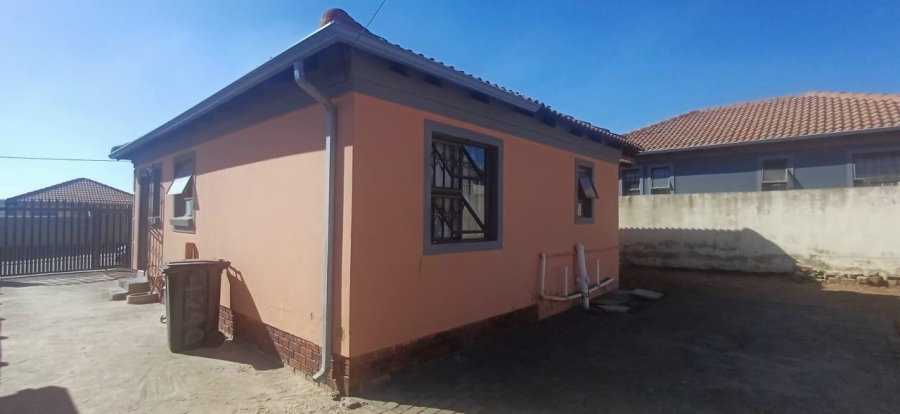 2 Bedroom Property for Sale in Witpoortjie Gauteng
