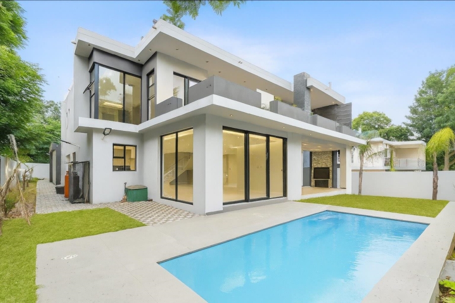 To Let 4 Bedroom Property for Rent in Morningside Gauteng