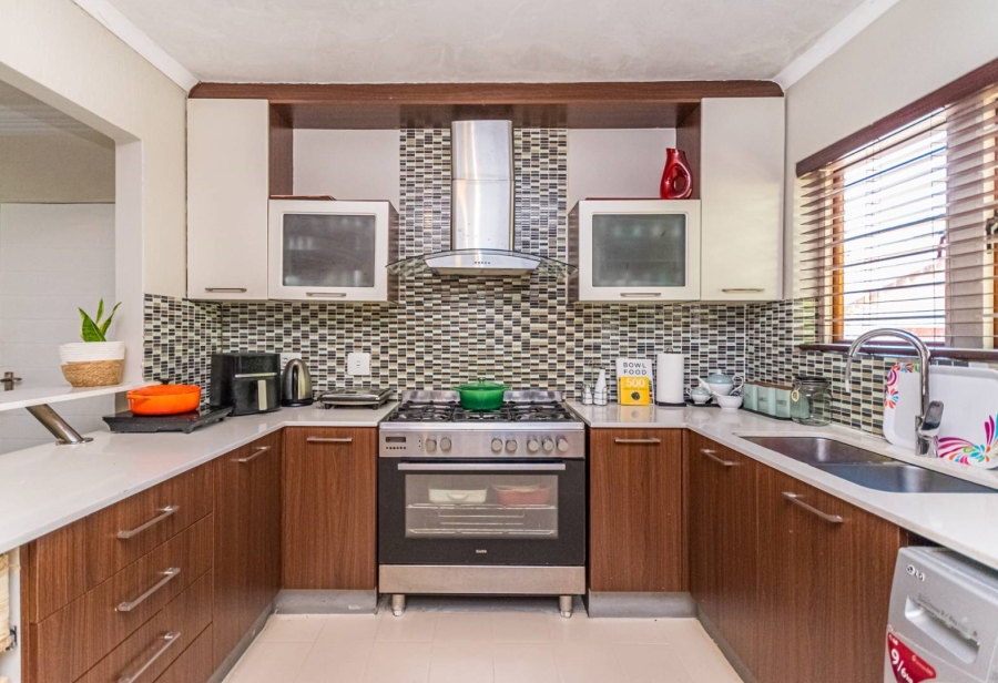 3 Bedroom Property for Sale in Ruimsig Gauteng