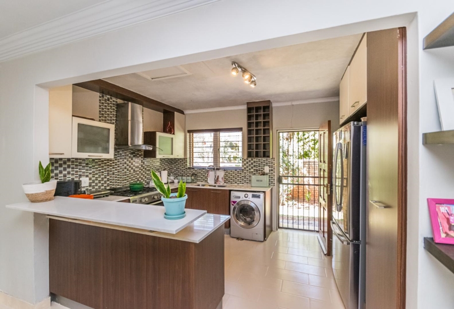 3 Bedroom Property for Sale in Ruimsig Gauteng