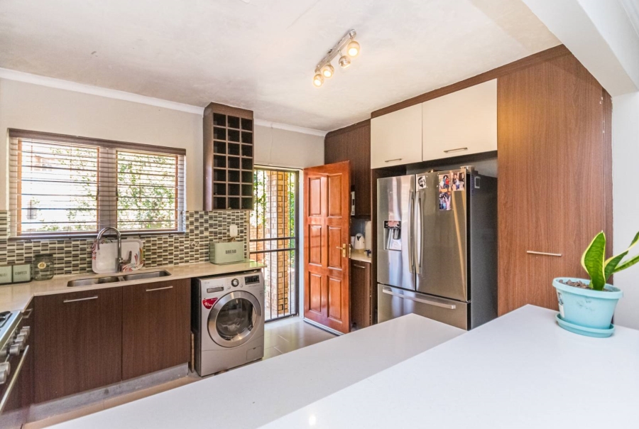 3 Bedroom Property for Sale in Ruimsig Gauteng