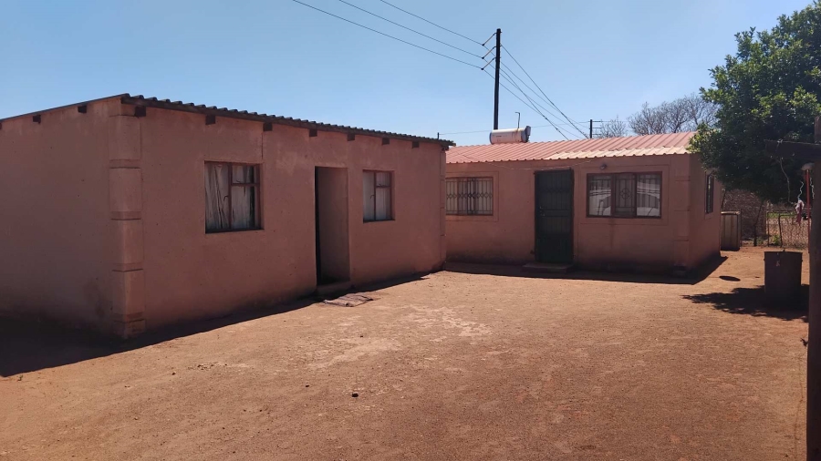 2 Bedroom Property for Sale in Ga-Rankuwa Unit 21 Gauteng