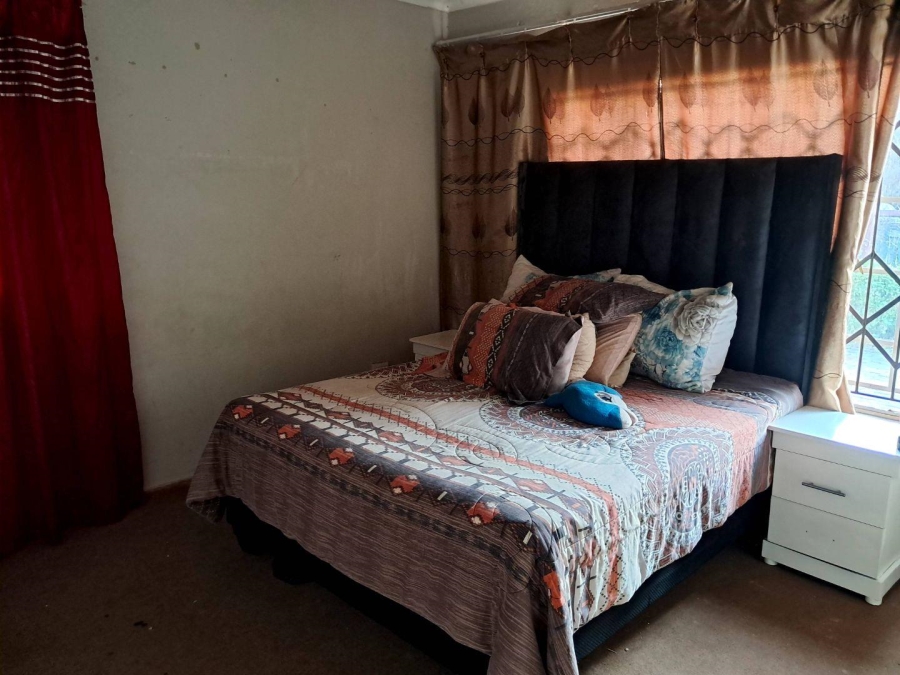 3 Bedroom Property for Sale in Rosslyn Gauteng