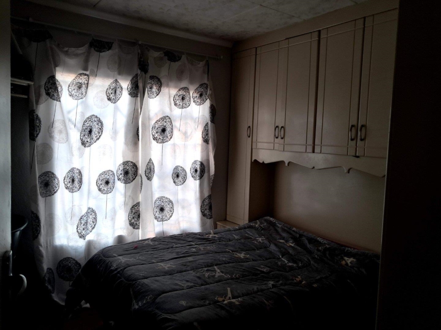 3 Bedroom Property for Sale in Rosslyn Gauteng